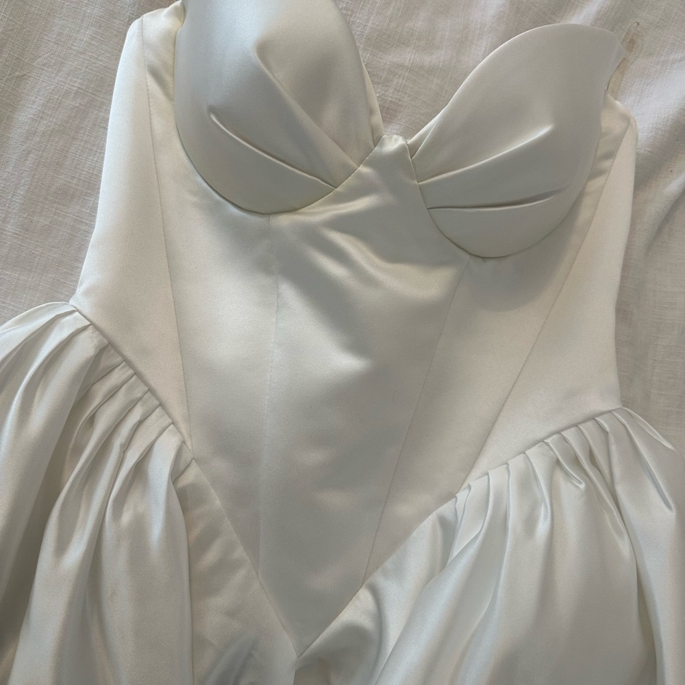 Rosie Etienne Strapless White Dress - Picture 3 of 7